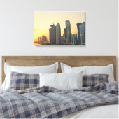 Zonsondergang boven Doha, Qatar canvas print (Insitu (Slaapkamer))