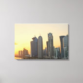 Zonsondergang boven Doha, Qatar canvas print (Voorkant)