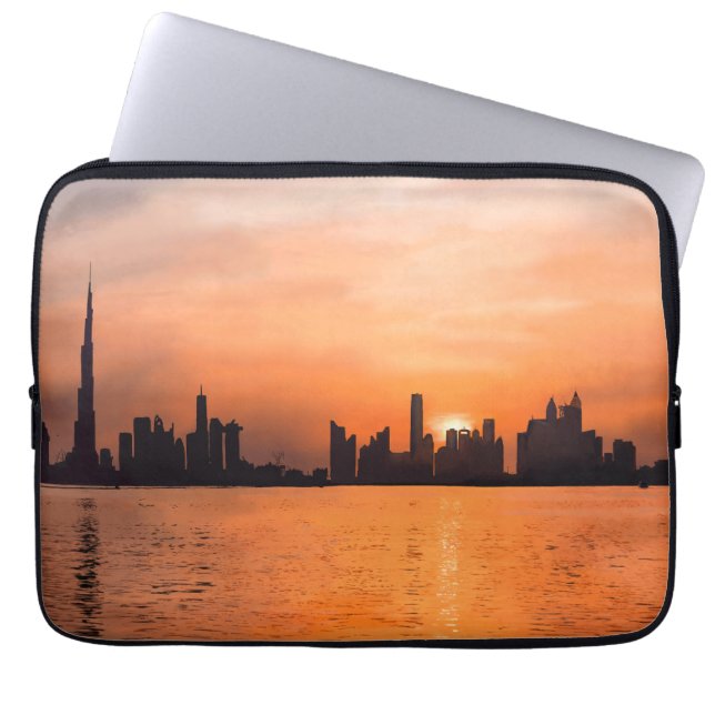 Zonsondergang boven een badplaats - waterverf laptop sleeve (Voorkant)