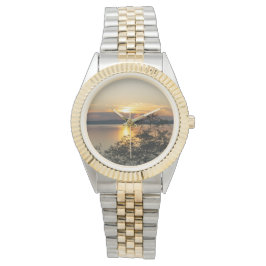 Zonsondergang boven het Balatonmeer, Hongarije. Horloge