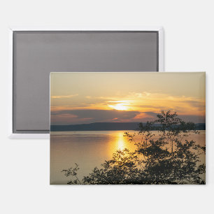 Zonsondergang boven het Balatonmeer, Hongarije. Magneet