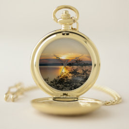 Zonsondergang boven het Balatonmeer, Hongarije. Zakhorloge