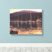 Zonsondergang boven Samische boten (Kefalonia) Canvas Afdruk (Insitu (Houten vloer))