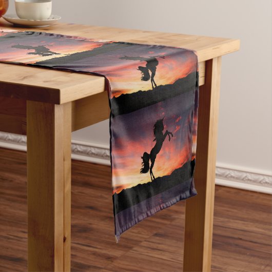Zonsondergang Eenhoorn Silhouet Sintel Pad Medium Tafelloper (Voorbeeld)