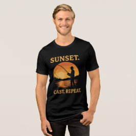 Zonsondergang Giet Herhaal Ontwerp Visavontuur Tri-Blend Shirt