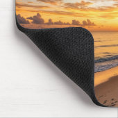 Zonsondergang gloed over een tropisch eiland muismat (Hoek)