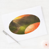 Zonsondergang in de herfst. ovale sticker (Envelop)