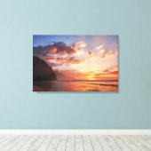 Zonsondergang langs de kust van Kauai Canvas Afdruk (Insitu (Houten vloer))