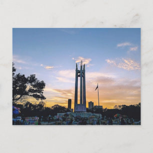 Zonsondergang Lucht Quezon Memorial Circle Park in Briefkaart