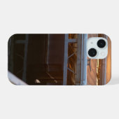 Zonsondergang Marina: reflecties en rust iPhone 15 Case (Achterkant horizontaal)