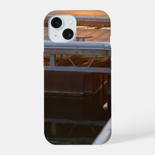 Zonsondergang Marina: reflecties en rust iPhone 15 Case