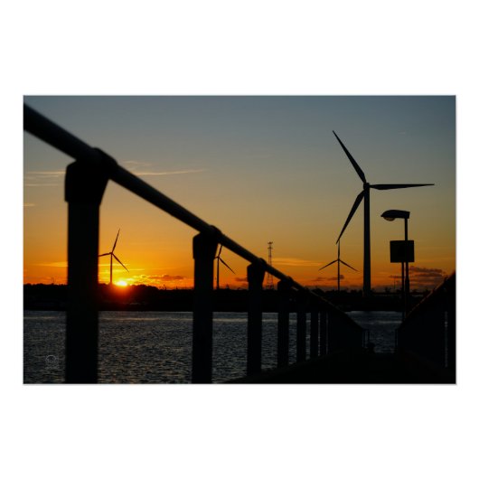 Zonsondergang met windmolen, Rustgevend relaxt. Perfect Poster (Voorkant)