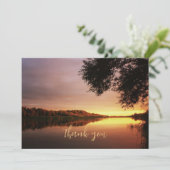 Zonsondergang op de rivier bedankkaart (Staand voorkant)