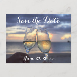 Zonsondergang op het strand Save The Dates Aankondigingskaart