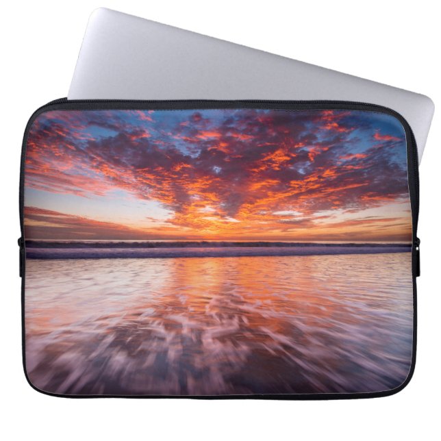 Zonsondergang over de Kanaaleilanden Laptop Sleeve (Voorkant)