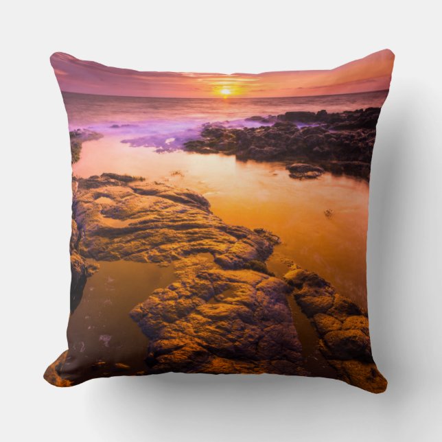 Zonsondergang over getijdenpoelen, Hawaï Kussen (Voorkant)
