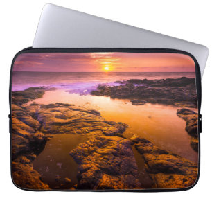 Zonsondergang over getijdenpoelen, Hawaï Laptop Sleeve