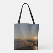 Zonsondergang over golven in de kustlijn van Kroat Tote Bag (Achterkant)