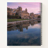 Zonsondergang over klein kanaal in Cospicua, Malta Notitieboek (Achterkant)