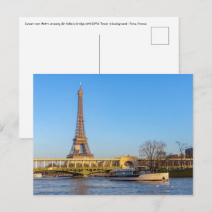 Zonsondergang over metro die Bir-hakeim brug kruis Briefkaart