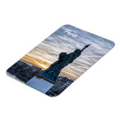 Zonsondergang over replica van het Liberty-beeld i Magneet (Linkerzijde)