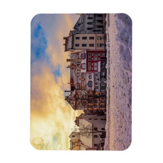 Zonsondergang over straat in Riga Magneet (Verticaal)