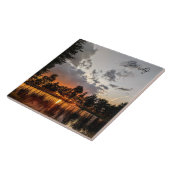 Zonsondergang reflecties op het meer tegeltje (Zijkant)