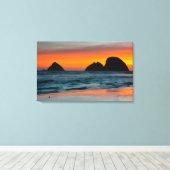 Zonsondergang, Zee Stapel, Oceanside, Oregon, USA Canvas Afdruk (Insitu (Houten vloer))