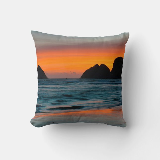 Zonsondergang, Zee stapels, Oceanside, Oregon, Ver Kussen (Voorkant)