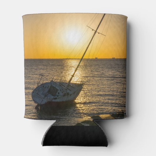 Zonsondergang Zeilboot Scheepswrak Golf Breeze Koe Blikjeskoeler (Achterkant)