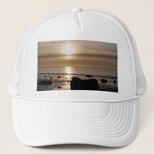 ZONSONDERGANGEN TRUCKER PET (Voorkant)