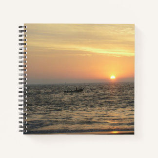 Zonsondergangslijnen & zachte reflecties notitieboek