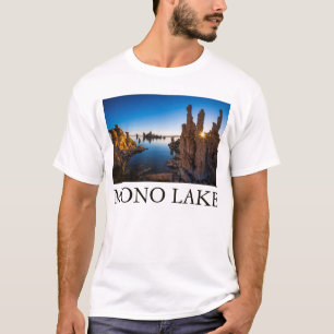 Zonsopgang bij Mono Lake, Californië T-shirt