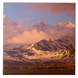 Zonsopgang boven de bergketens in het zuiden tegeltje