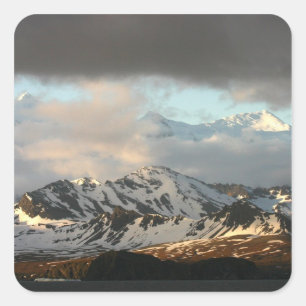 Zonsopgang boven de bergketens op South 2 Vierkante Sticker