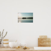 Zonsopgang boven kalm meer poster (Keuken)
