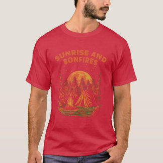 Zonsopgang en kampvuren Camping Zomer Camperropica T-shirt