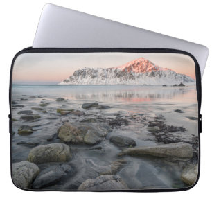 Zonsopgang Flakstad en Skagsanden Beach Laptop Sleeve