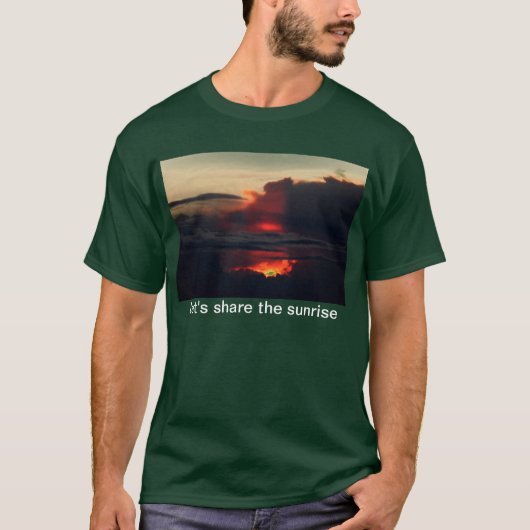 zonsopgang op haleakala volcan, op het eiland Maui T-shirt (Voorkant)