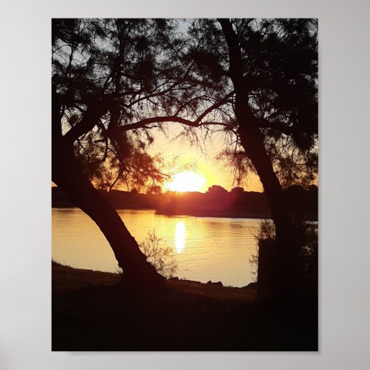 Zonsopgang op La Grande Motte - Frankrijk Poster (Voorkant)