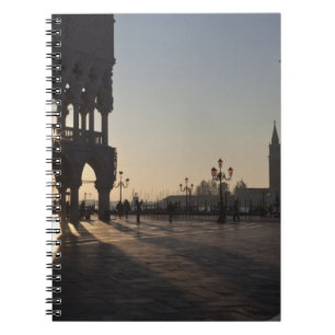 Zonsopgang op Plaza San Marco Notitieboek