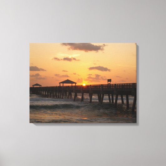 Zonsopkomst bij Juno Beach Pier Canvas Afdruk (Voorkant)