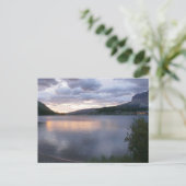 Zonsopkomst bij Swiftcurrent Lake I Briefkaart (Staand voorkant)