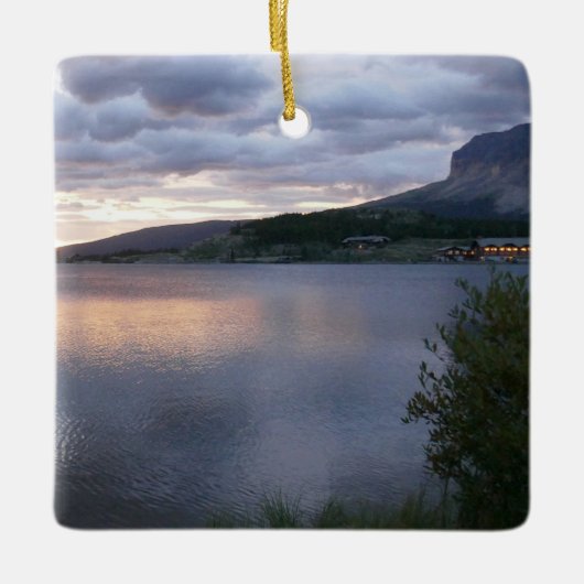 Zonsopkomst bij Swiftcurrent Lake I Keramisch Ornament (Voorkant)