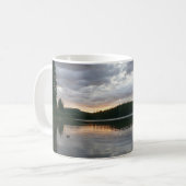 Zonsopkomst bij Swiftcurrent Lake II Koffiemok (Voorkant links)