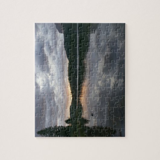 Zonsopkomst bij Swiftcurrent Lake II Legpuzzel (Verticaal)