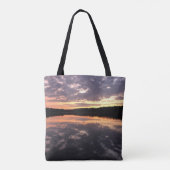 Zonsopkomst boven Beer Lake Tote Bag (Achterkant)