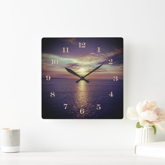 Zonsopkomst boven een prachtig Uitzicht Vierkante Klok (Huis)