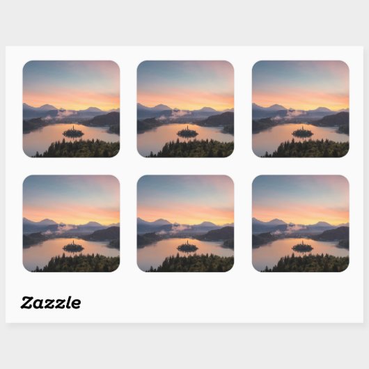 Zonsopkomst over Lake Bled sticker (Vel)