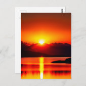 Zonsopkomst reflecteert over een meer briefkaart (Voorkant / Achterkant)